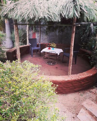 Hotel Narmada Palace