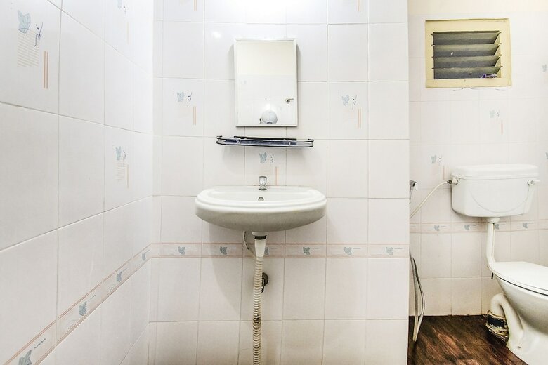 Fabhotel Aditya Yatri Nivas