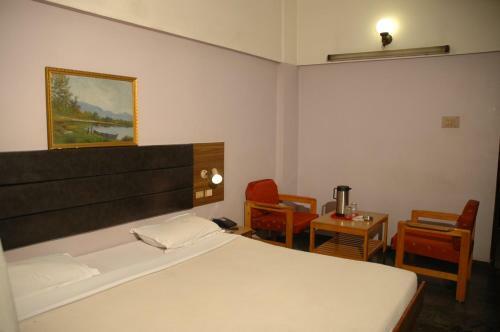 Sri Janakiram Hotels