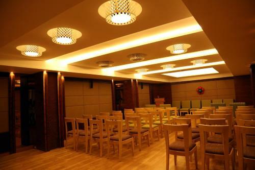 Kvm Hotels Srirangam