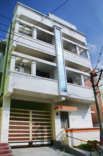 Yoyo Serviced Apartment