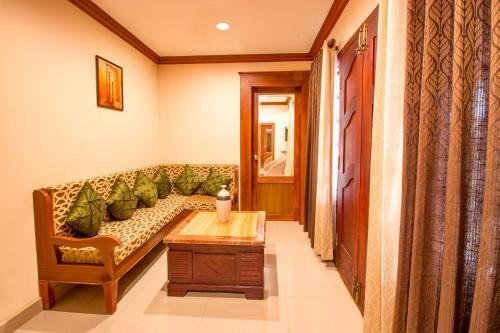 Hotel Crown Valley Thekkady