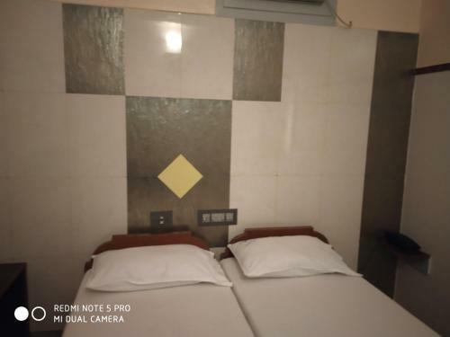 Hotel Krishna Lodge