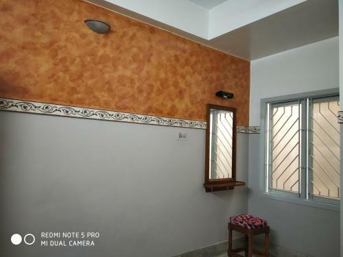 Hotel Krishna Lodge