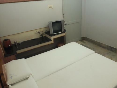 Hotel Krishna Lodge