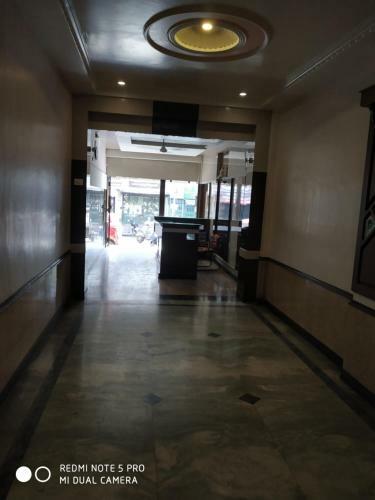 Hotel Krishna Lodge