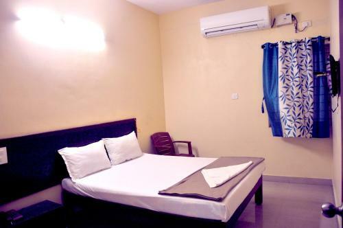 Hotel Ksr Grands