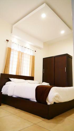 Hotel Albisville Hilltop Mansion