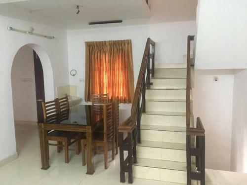 Hostal Montecello