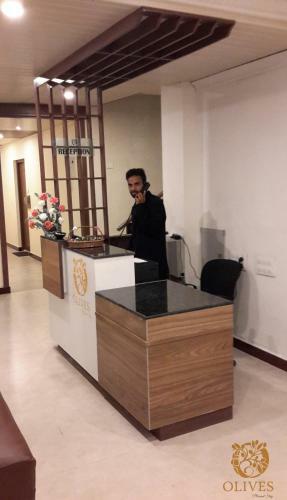 Hotel Olives Pleasant Stays