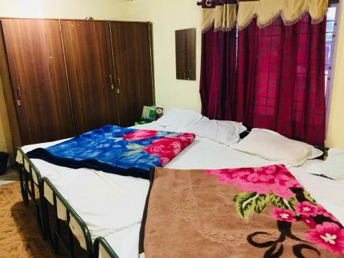 Hotel Smile Stone Residency