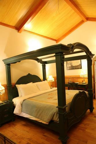 Hotel Vinnca West Downs Heritage Resort