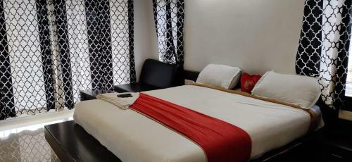 Hotel Runs Residency