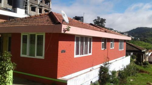 Hill View Dream Cottage