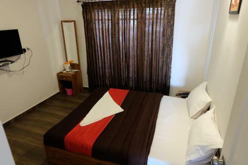 Hotel Rosepark Residency