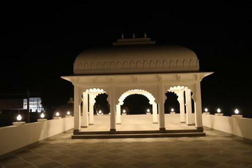 Veer Garh Farms