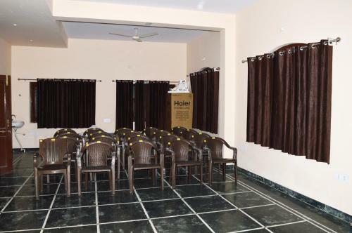 Hotel Laxmi Mahal