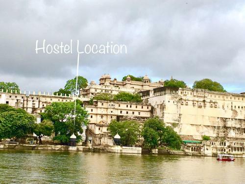 Gypsy Child Lake Hostel Udaipur