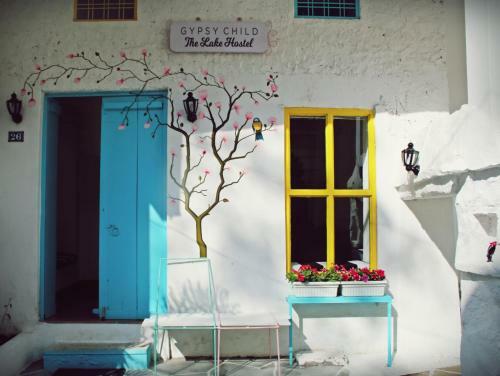 Gypsy Child Lake Hostel Udaipur