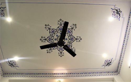 Hostal Rising Shemesh Home Stay