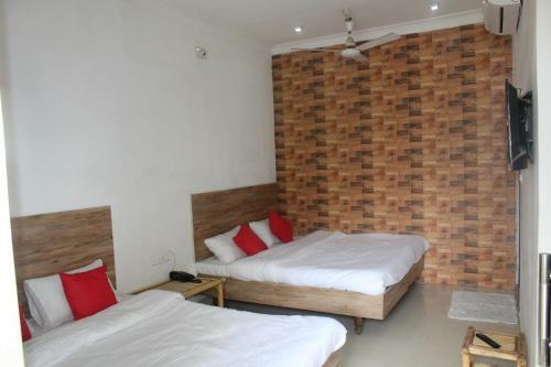 Hotel Heritage High