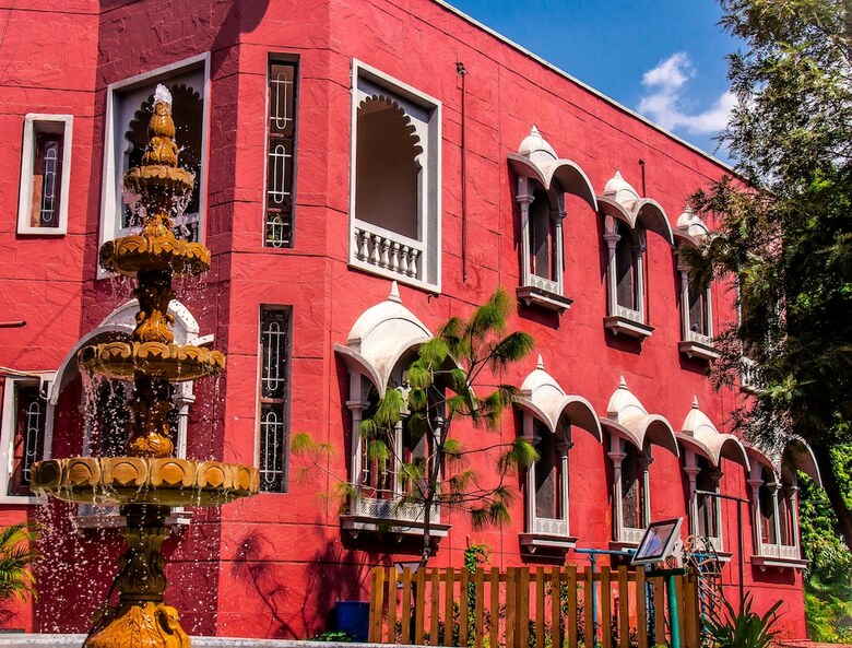 Hotel Oriental Palace Resorts