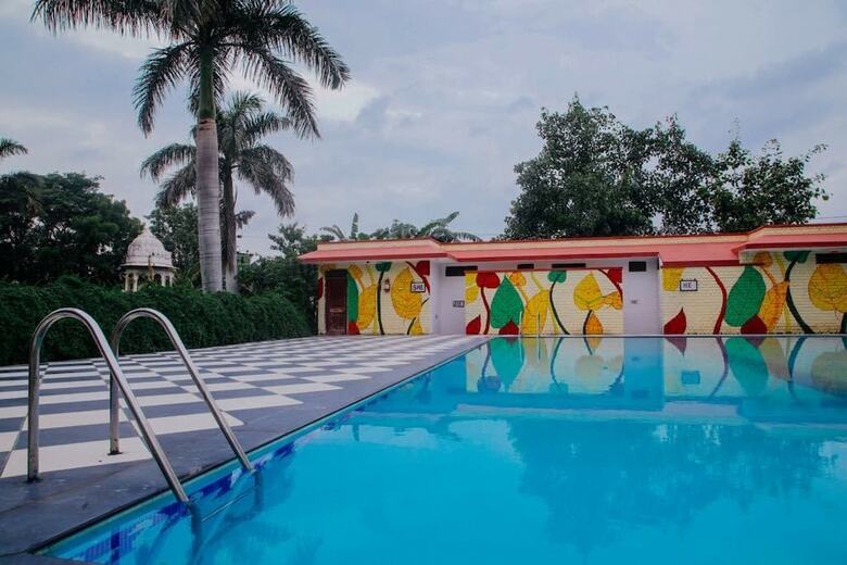 Hotel Oriental Palace Resorts