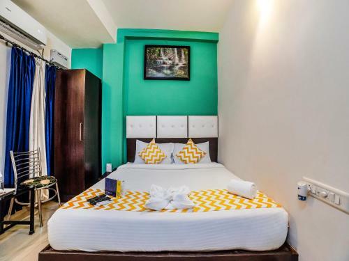 Hotel Yash Residency