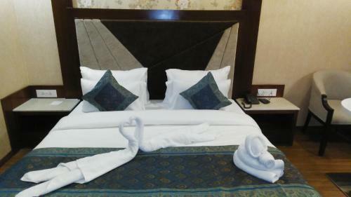 Hotel Square Inn