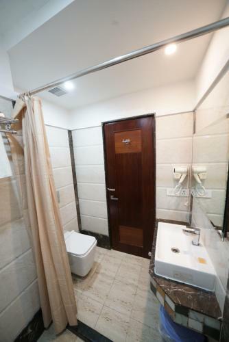 Hotel Square Inn
