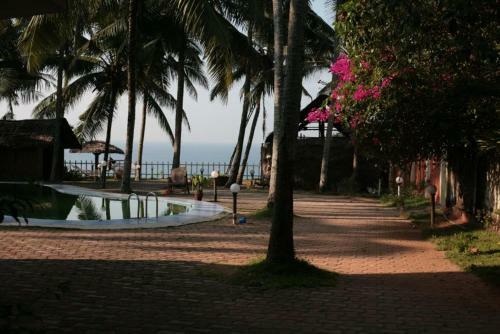 Hotel Adam's Paradise