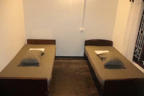 Short Giraffe Hostels - Varkala Beach