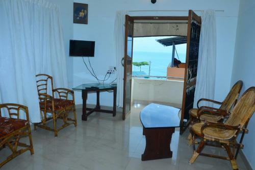 Hotel Rajam Residency Varkala