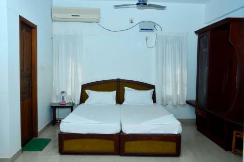 Hotel Rajam Residency Varkala