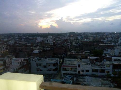 3 Bhk Ganges View Apartment