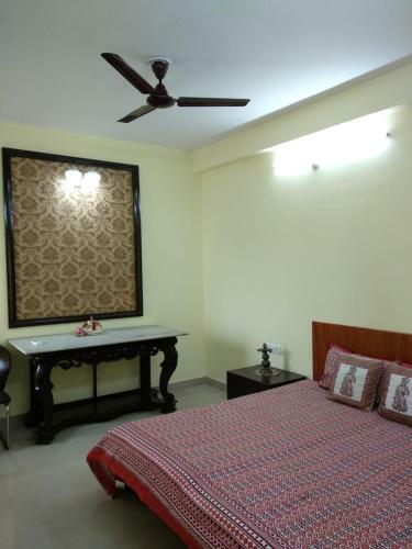 3 Bhk Ganges View Apartment