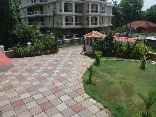 Rosa Dona 2 Serviced Apartment
