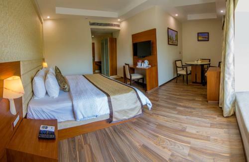 Hotel The India Benares