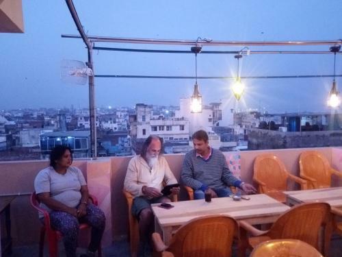 Chatter Box Hostel