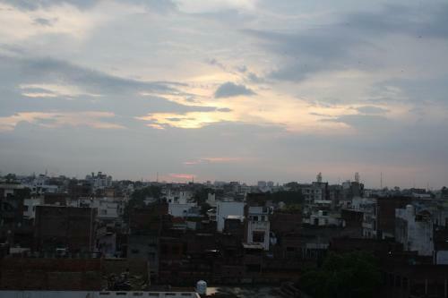 Hostal Sandhya Guest House