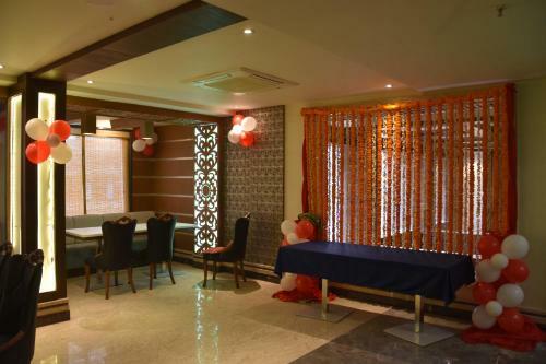 Costa Riviera Hotel
