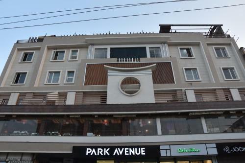 Costa Riviera Hotel