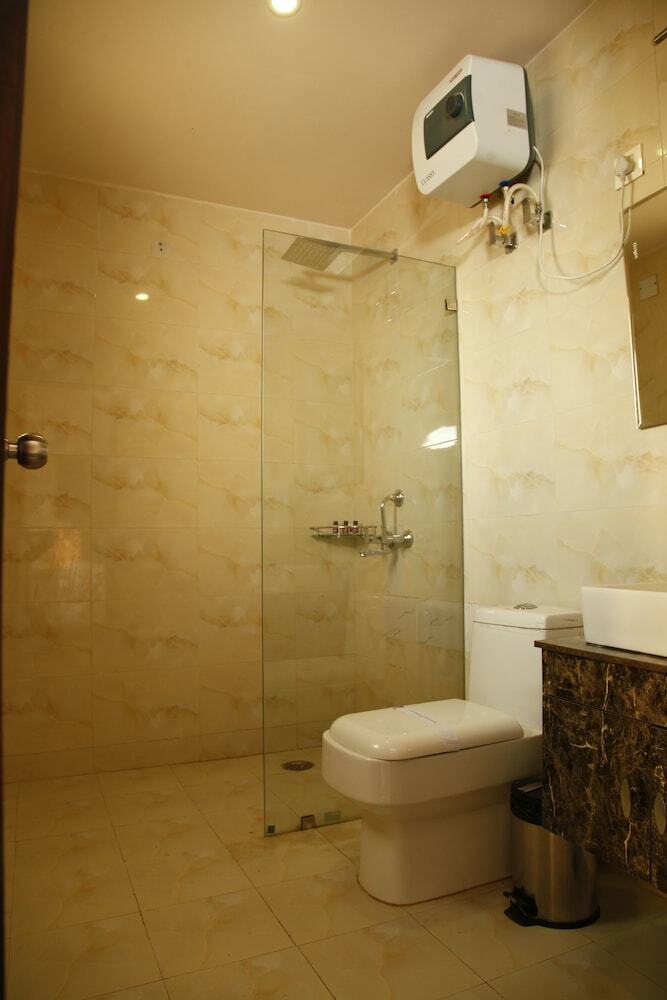 Hotel Anandam Clarks Inn Suites Vrindavan