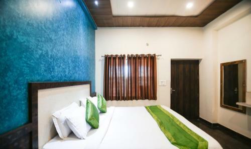 Hotel Yashogopal Resortico