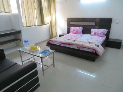 Hostal Nikunj Palace