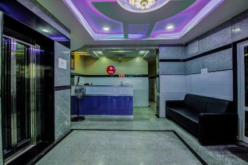 Hotel Oyo 10811 Sri Sairam Residency