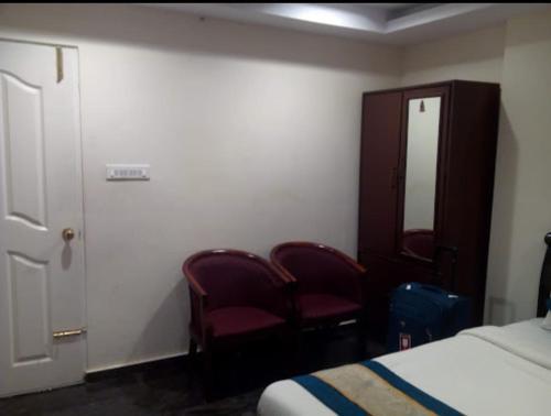Hotel Vamoosetrail Vizag Falcon