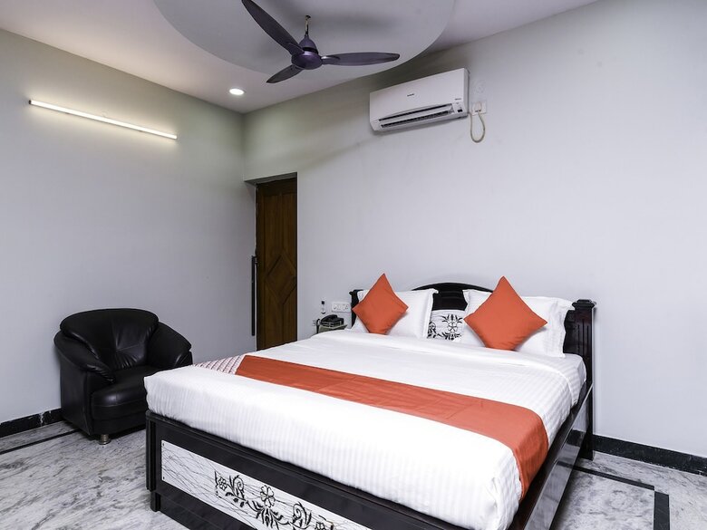 Hotel Oyo 22676 Villa 56