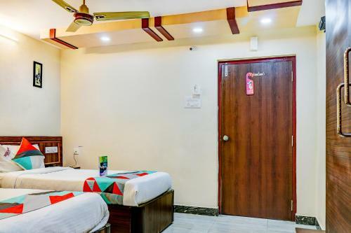 Hotel Fabexpress Vizag Grand
