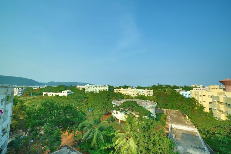 Mantris Hotel